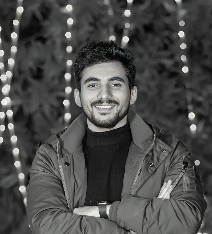 أحمد محمد أنور، مؤسس ومدير عام شركة أساس الأمل العقارية